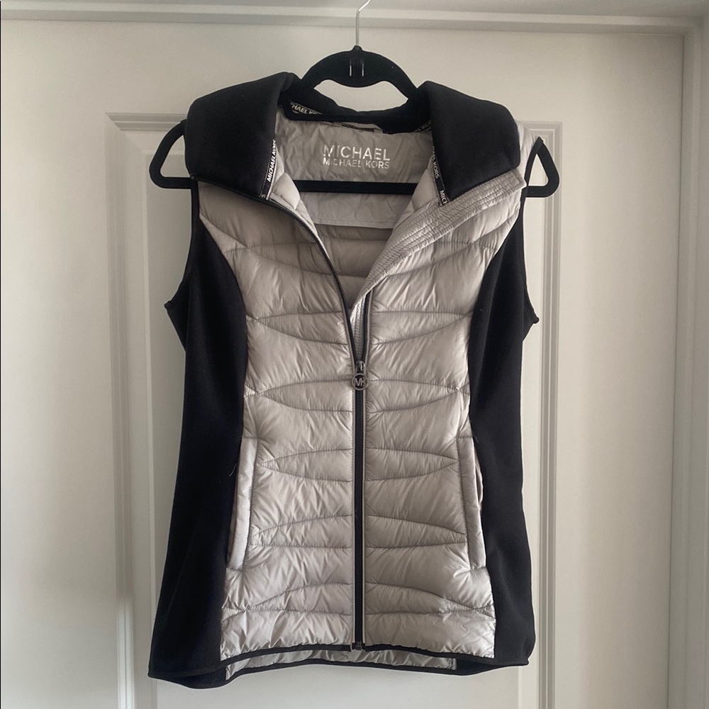 Michael Kors Women's Black and Gray Vest